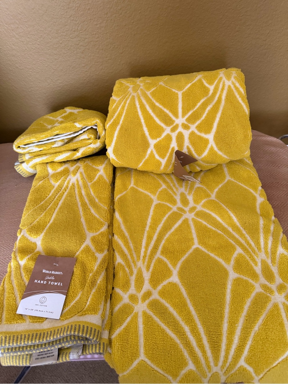 Cost Plus World Market Yellow Floral-Style Towel 4 piece Set - Picture 7 of 8